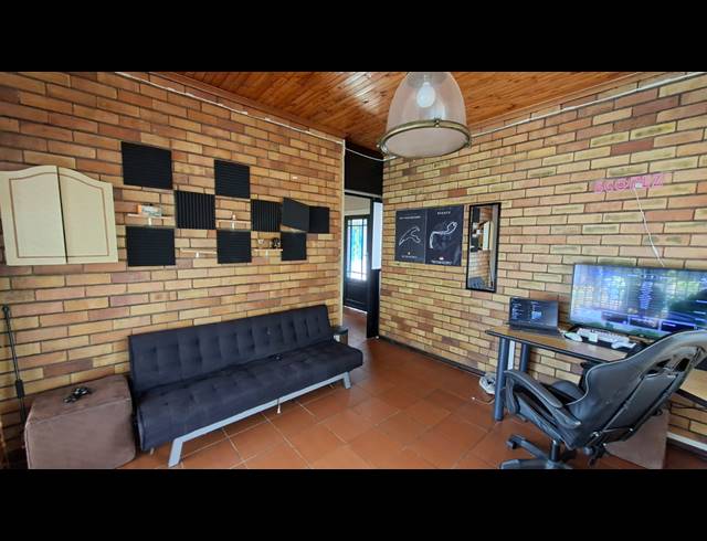 4 BEDROOM HOUSE FOR SALE IN DALPARK PROPER